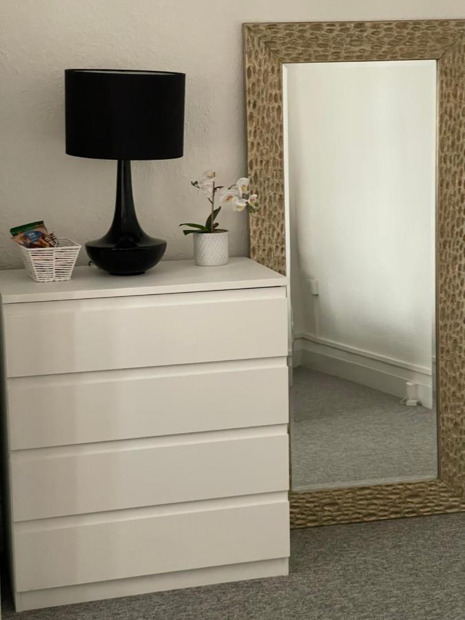 Hendon Park Apartments In London The Hyde 외부 사진